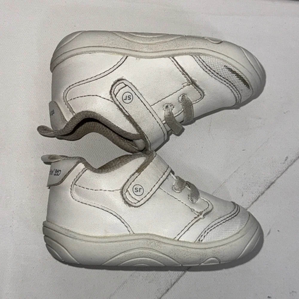 Stride Rite 360 Taye 2.0 Toddler Shoes‎ – Size 4M – White – APMA Approved – Used